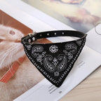 Hundhalsband med mönstrad scarf