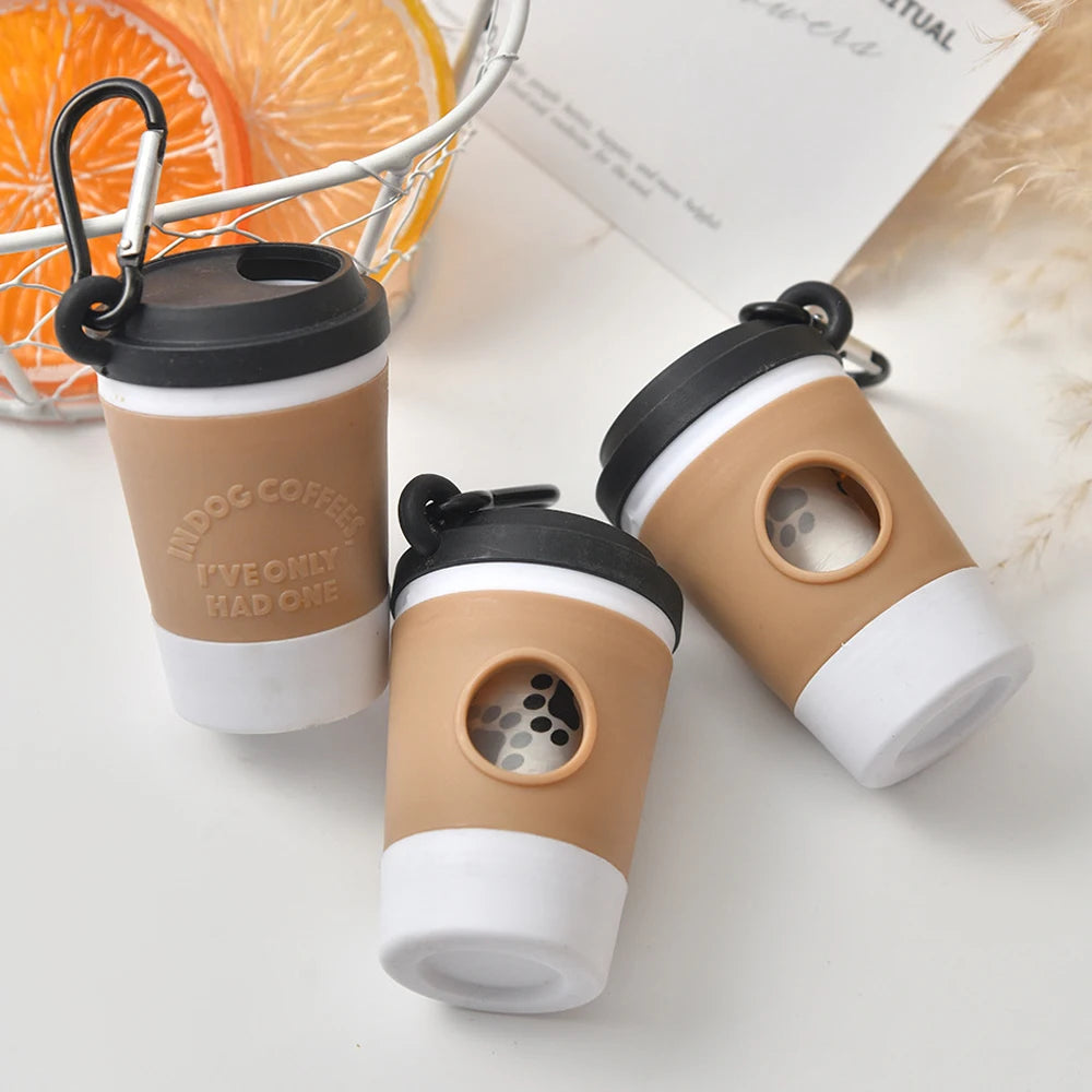 Bajspåsehållare som kaffemugg