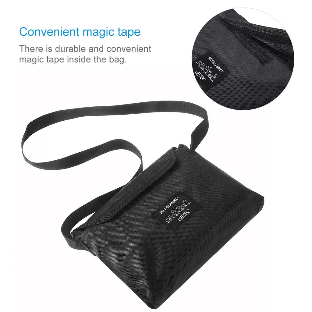 Lätt resefilt med mörk undersida