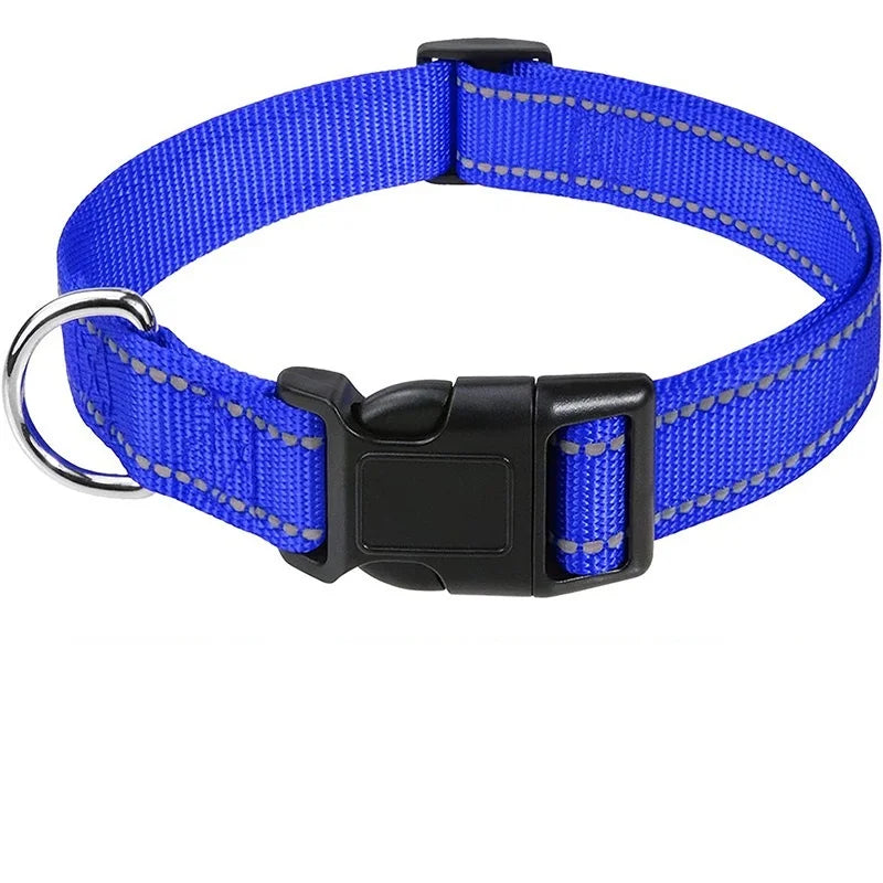Justerbart halsband med reflexsömmar