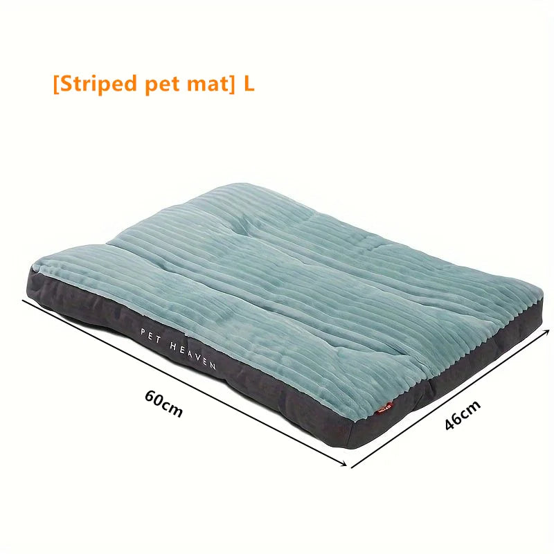 Grön ribbad liggdyna 60 × 46 cm